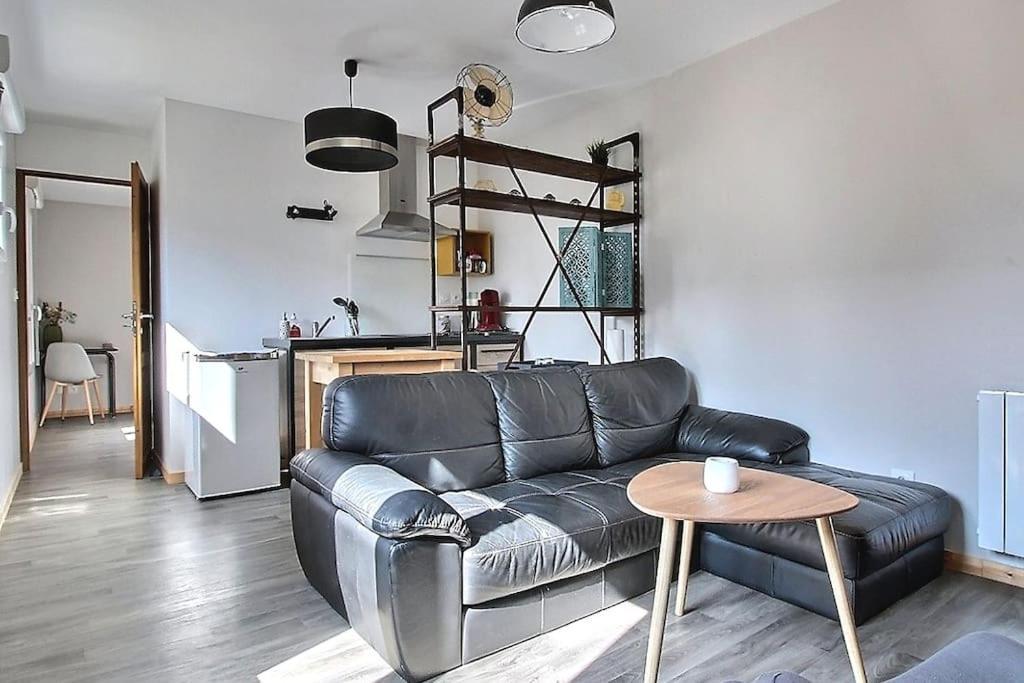 Appartement T2 Independant Au Coeur De La Ville 부르주 외부 사진